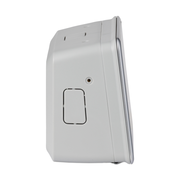 BPP900495100-Ekrano-GX-Wall-Mount-side.png Ekrano GX Wall Mount