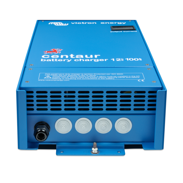 CCH012100000_Centaur-Charger-12-1003-120-240V-conn.png Centaur Charger 12/100(3) 120-240V