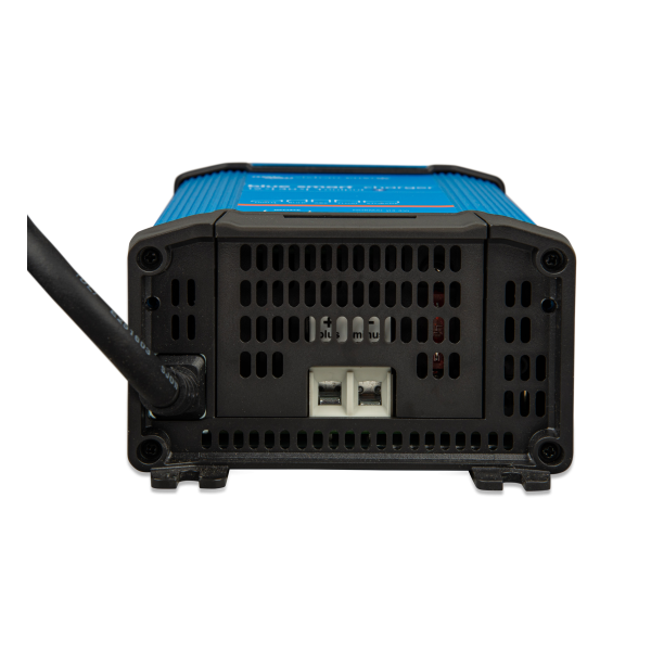 Blue-Smart-IP22-Charger-12V-30A-1-120Vconnectors.png Blue Smart IP22 Charger 12/30(1) 120V NEMA 5-15